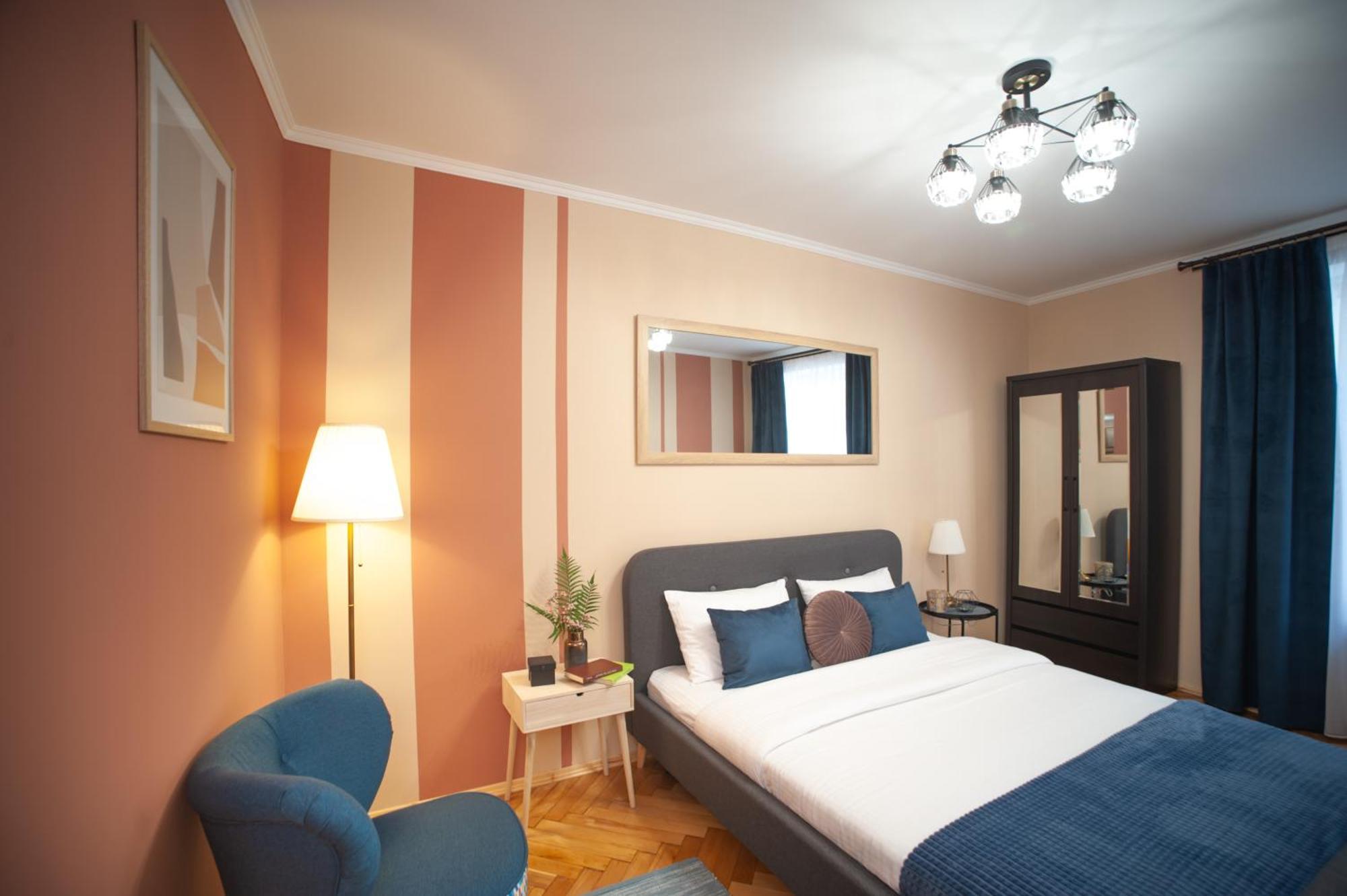 Romantic Suite, 3Mins To Rynok Square Лвив Екстериор снимка